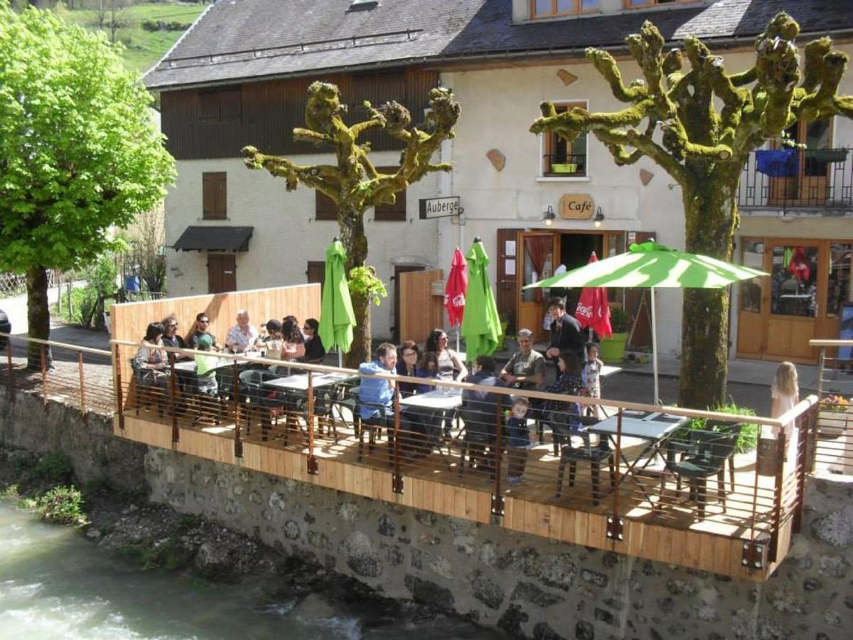 Gite Auberge L'Herbe Tendre Saint-Pierre-d'Entremont  Экстерьер фото
